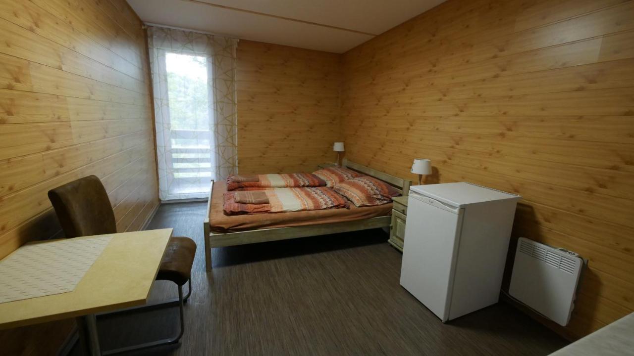 Hotel Chata U Rybare à Bítov Extérieur photo