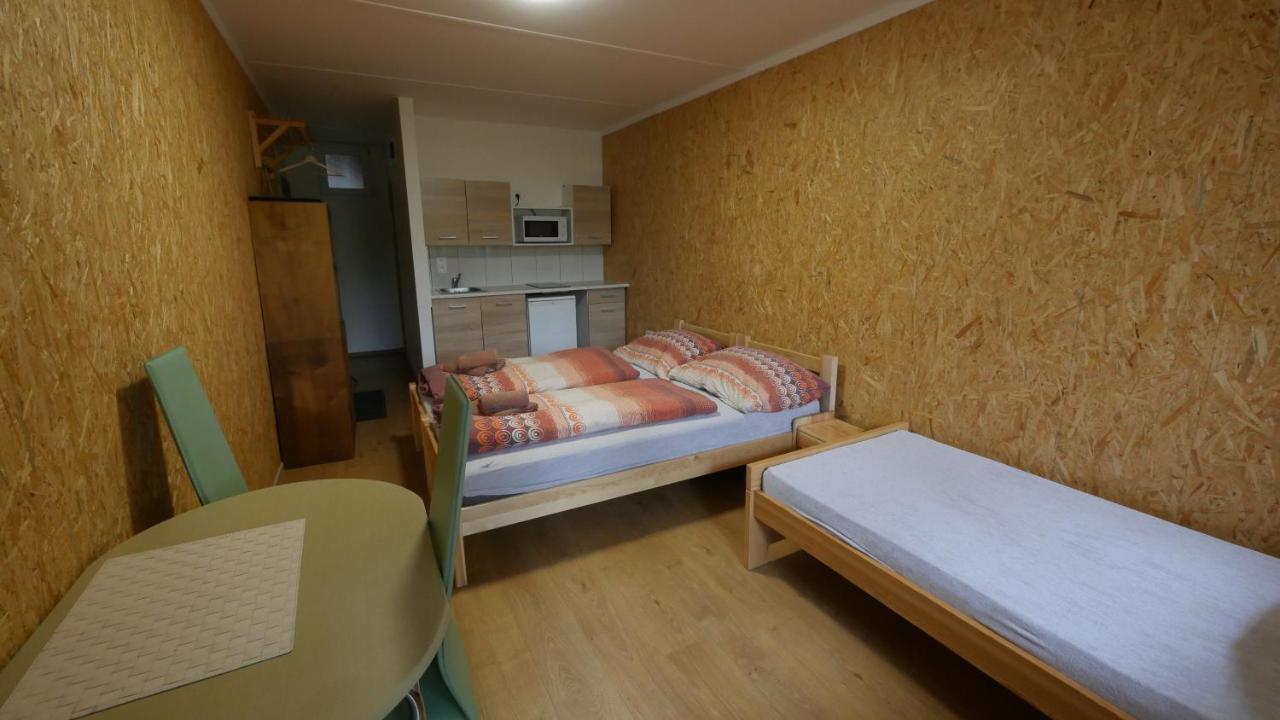Hotel Chata U Rybare à Bítov Extérieur photo